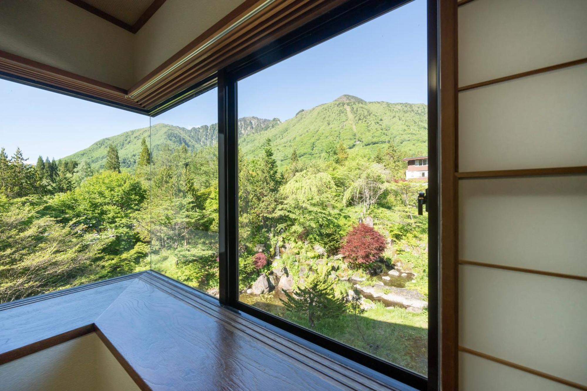 Hirayukan Takayama  Quarto foto